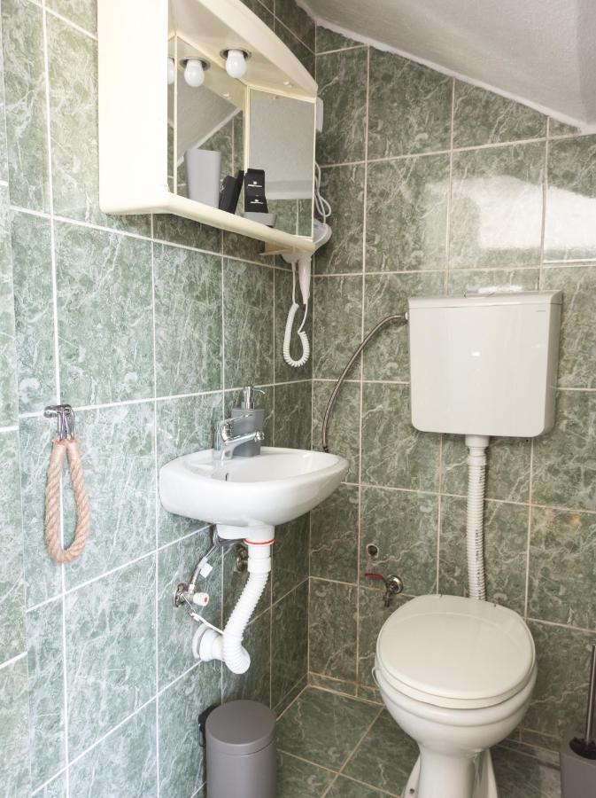 Apartman Dvoristance Golubac Exteriör bild