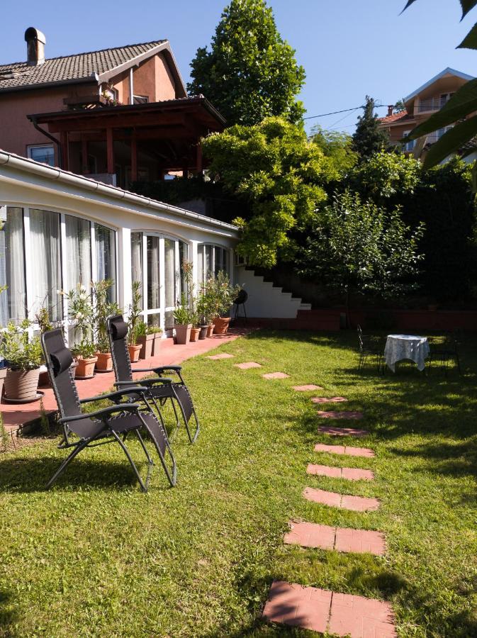 Apartman Dvoristance Golubac Exteriör bild